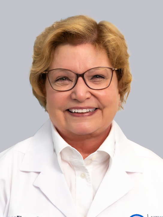 Headshot of Dr. Christine Napolitano DO 