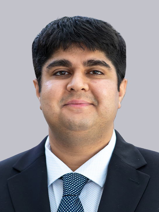 Headshot of Dr Raja Mehta MD 