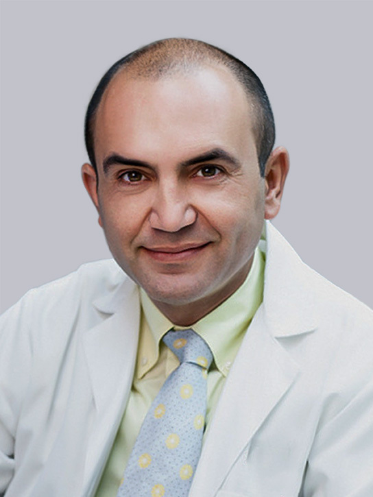 Headshot of Dr. Yuly Chalik MD 